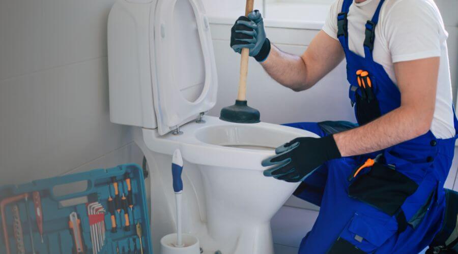 Professional bathroom faucet installation in Grosse Ile, MI
